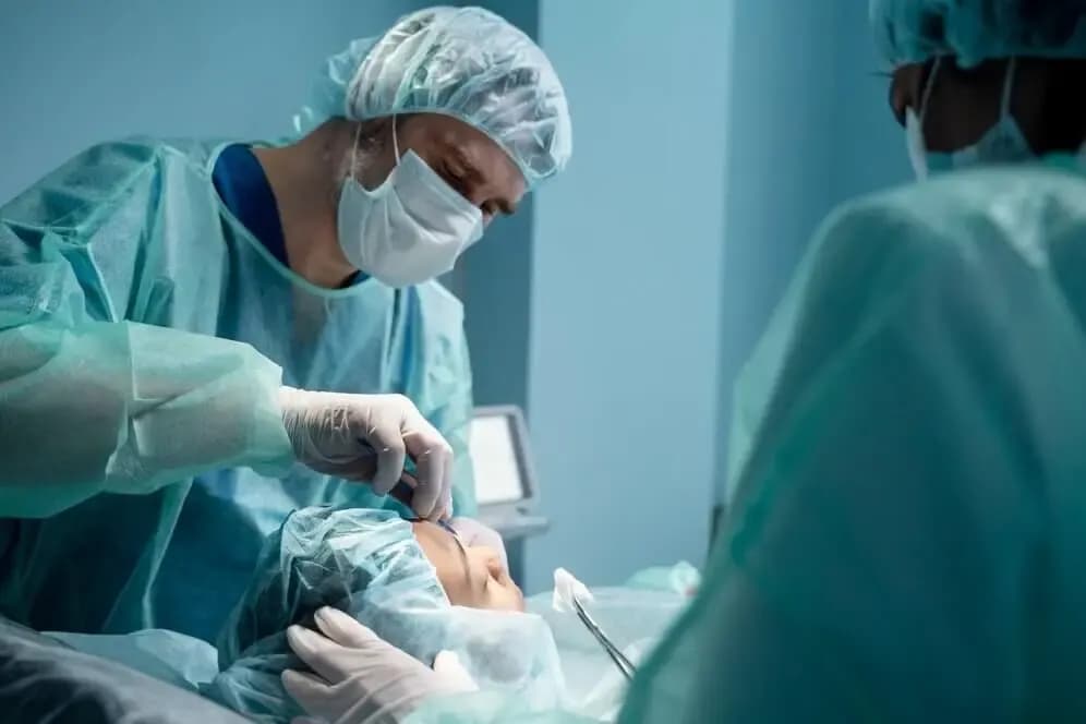 How LASIK Eye Surgery Works: A Step-by-Step Guide
